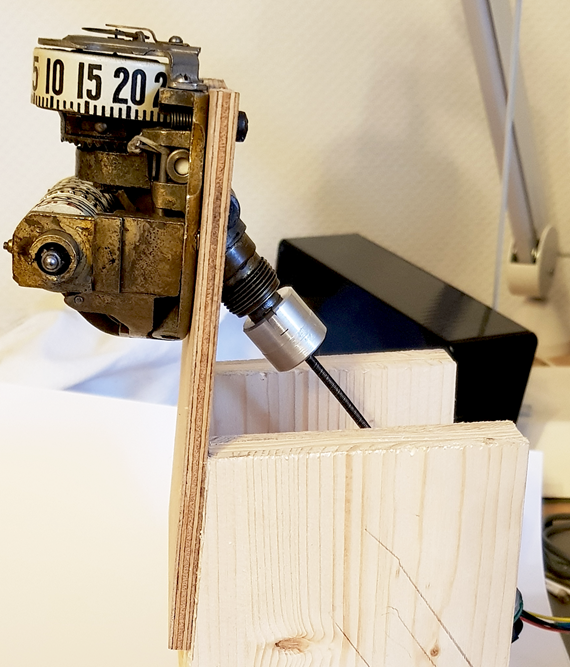 Banco de pruebas para una pieza de recambio impresa en 3D de un coche de época