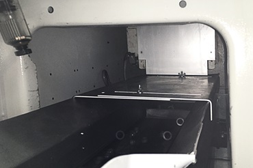 Cubierta universal sobre el canal de expulsión